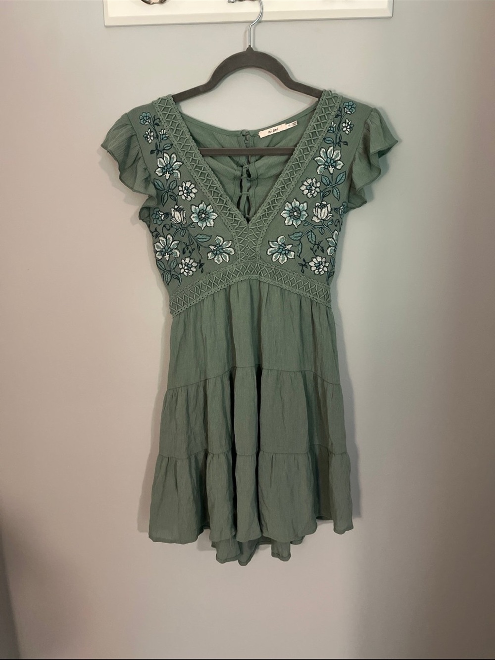 Green Embroidered Tiered Mini Dress with Ruffle Sleeves